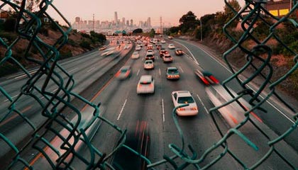 爱游戏tv-绿茵风暴！豪门争锋的肾上腺素狂飙时刻