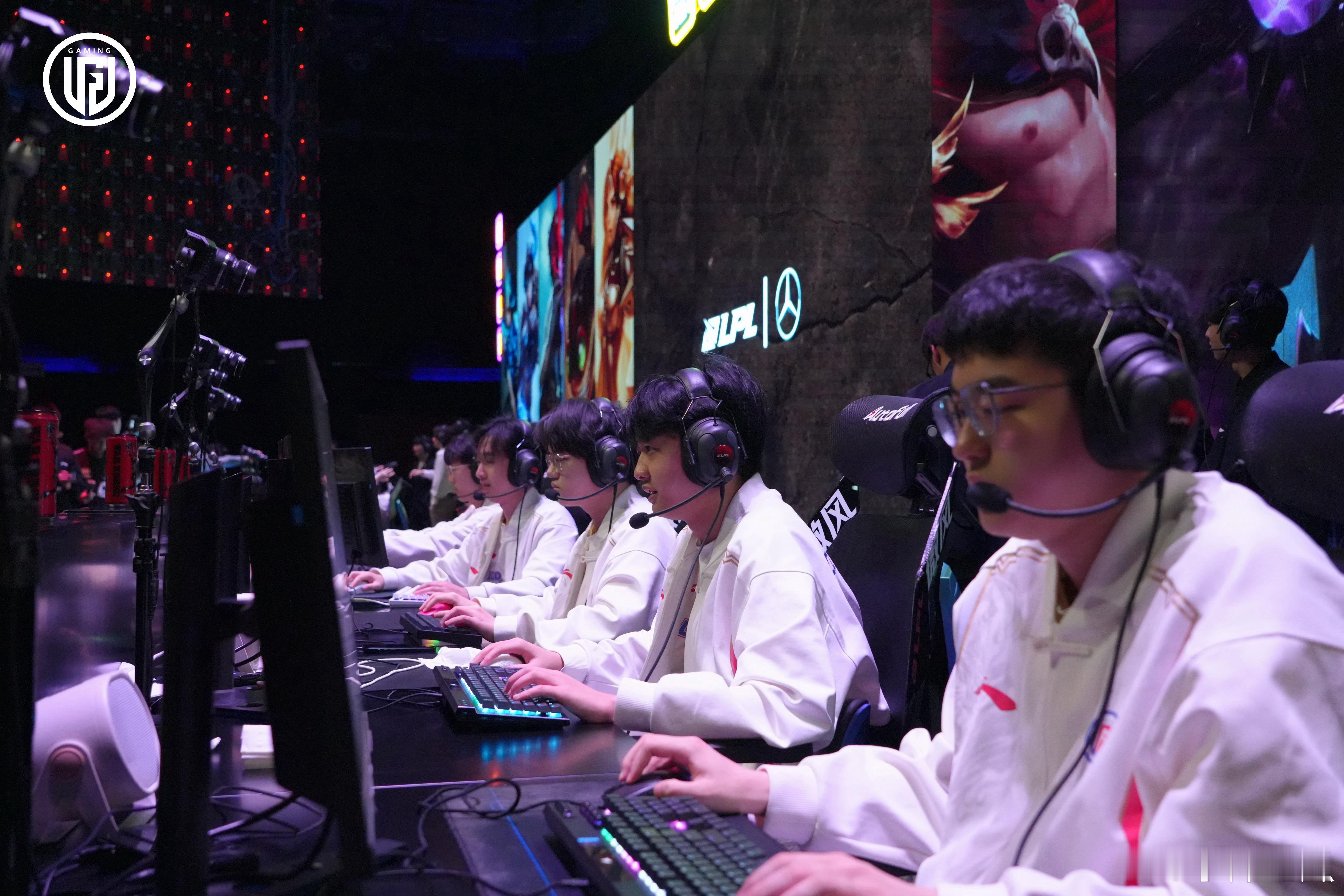 LGD碾压T1，Meiko完成史诗逆转小组赛2:1（伦敦）