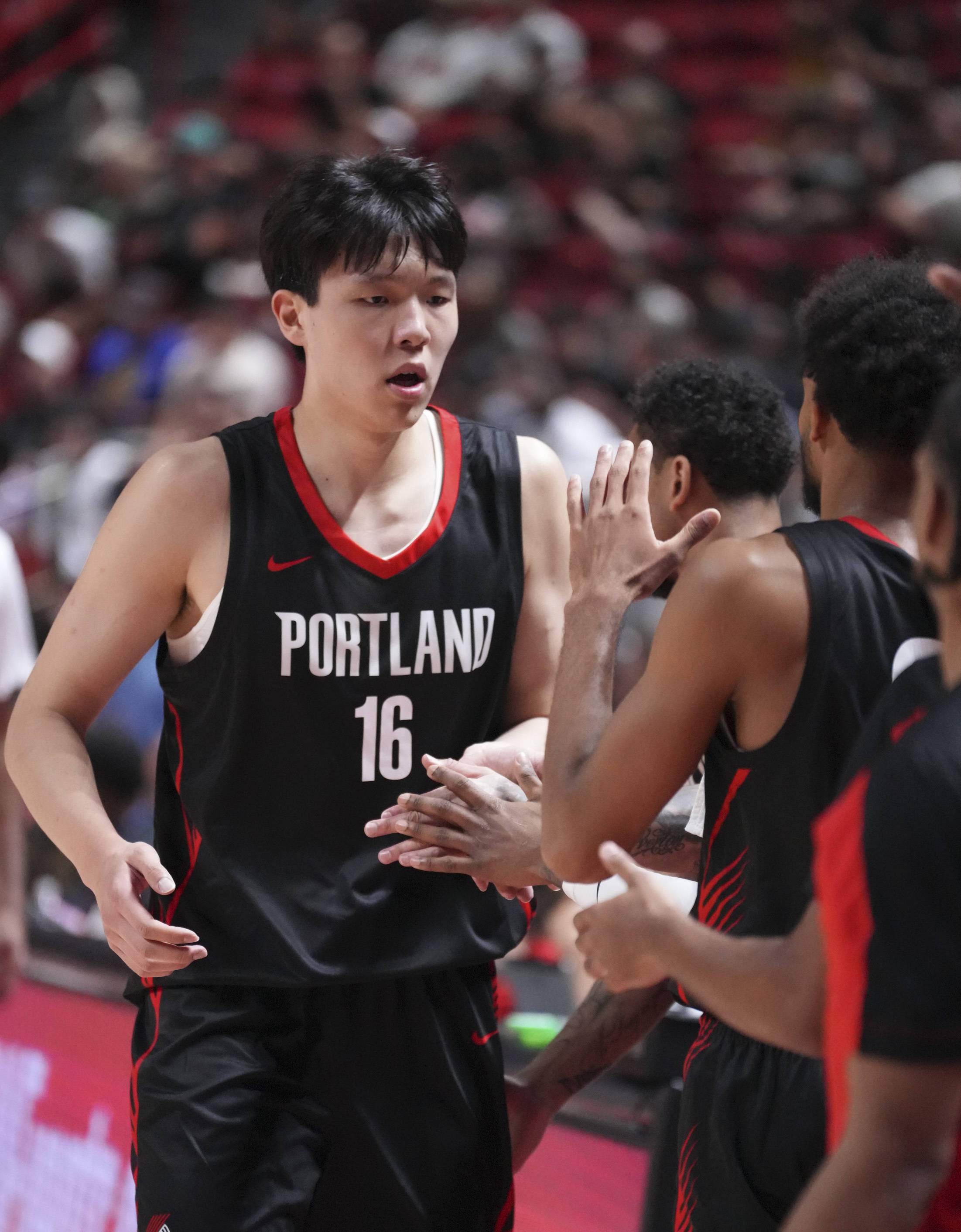 勇士再胜开拓者将东部决赛之路堵死