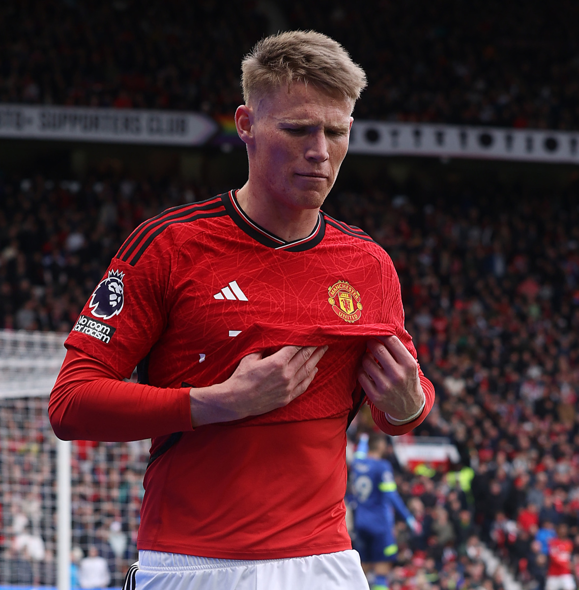 转会市场风起云涌，球队内部有重磅消息