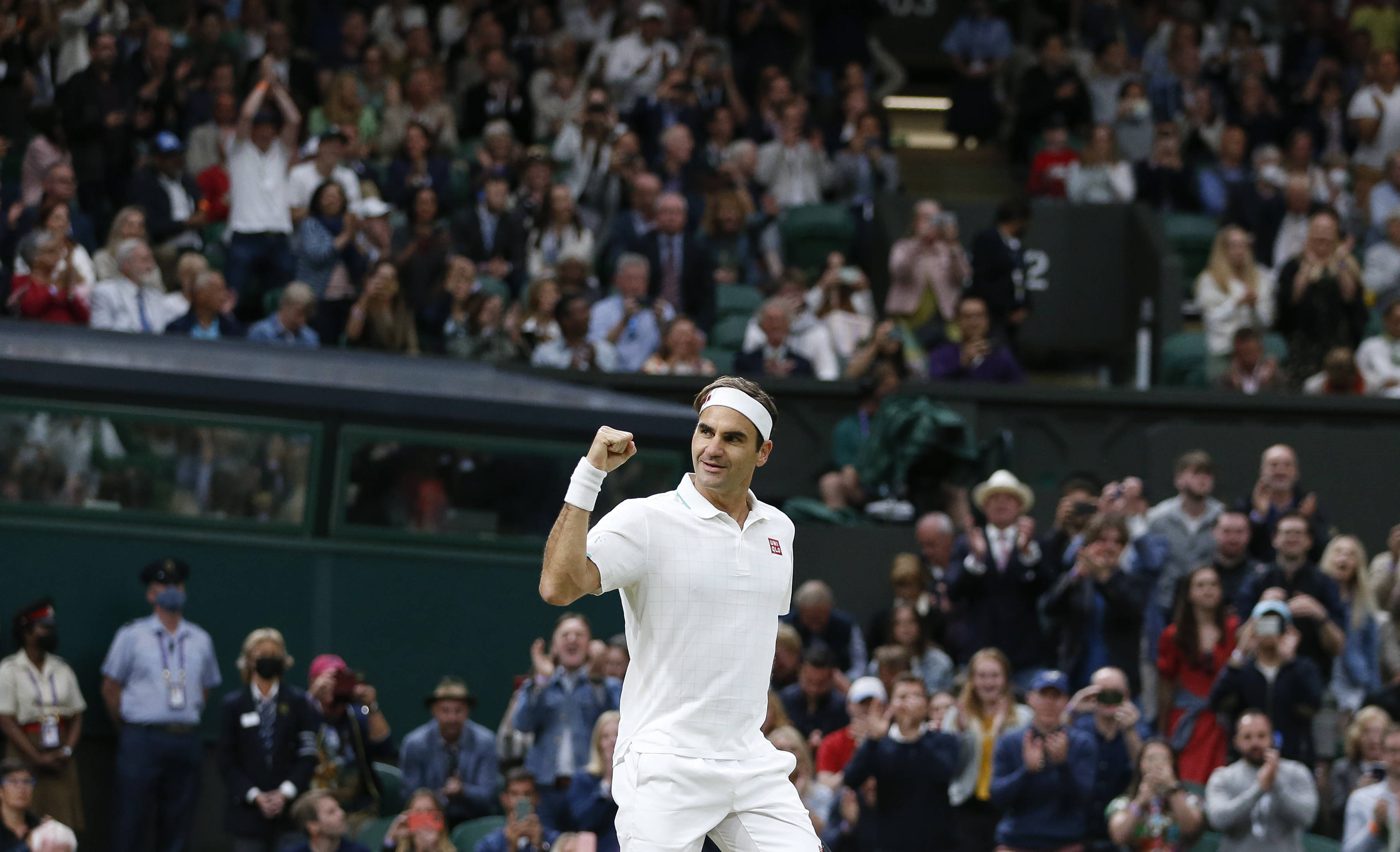 德国网球队翻盘英国网球队，费德勒打破历史纪录的简单介绍