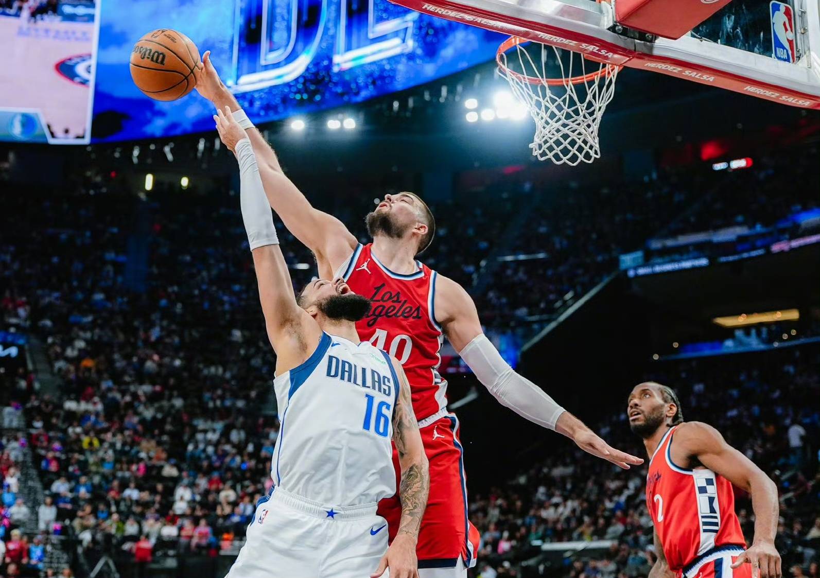 快船擒下独行侠，路威表现抢眼的简单介绍