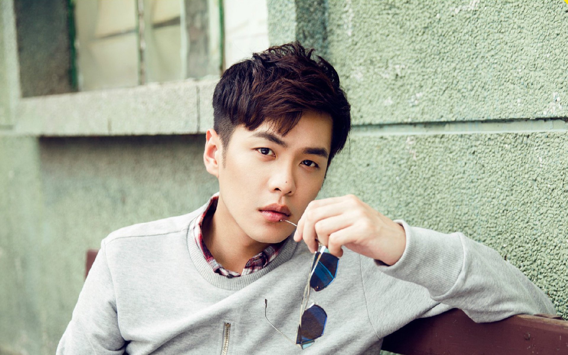 爱游戏官方-舞台的召唤，戈贝尔与强敌对峙中的蜕变密码